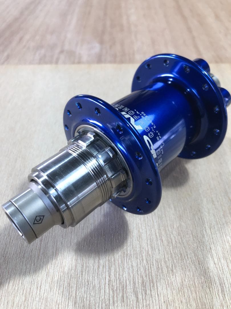 CHRIS KING ISOハブ スラム XD D 前後セット 28H