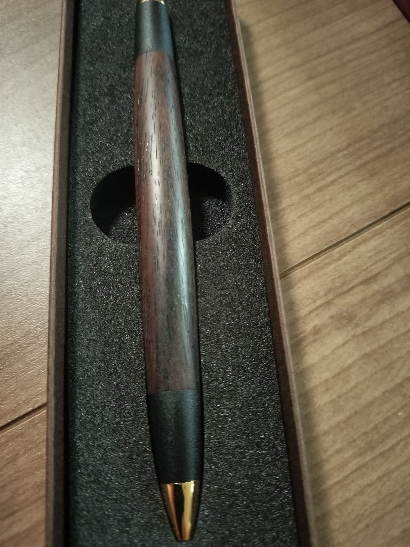 ボナンペン 　木軸　真鍮金具 インドローズウッド　白太