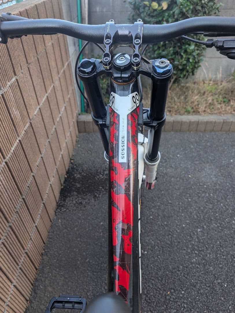 TREK Session 9.9 Carbon 26インチダウンヒルバイク