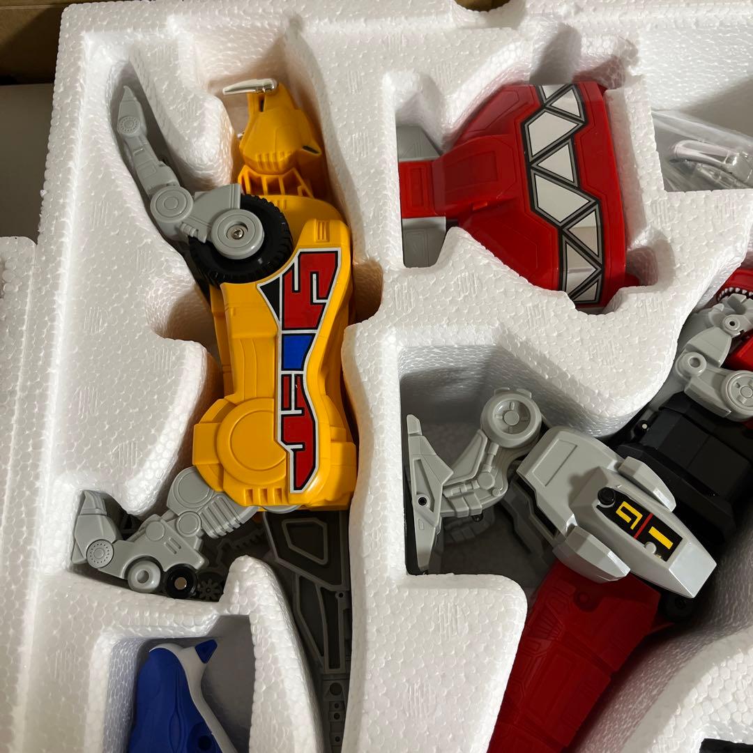 ⚠️デッドストック品・貴重　恐竜戦隊ジュウレンジャー　6大守護獣超合神セット