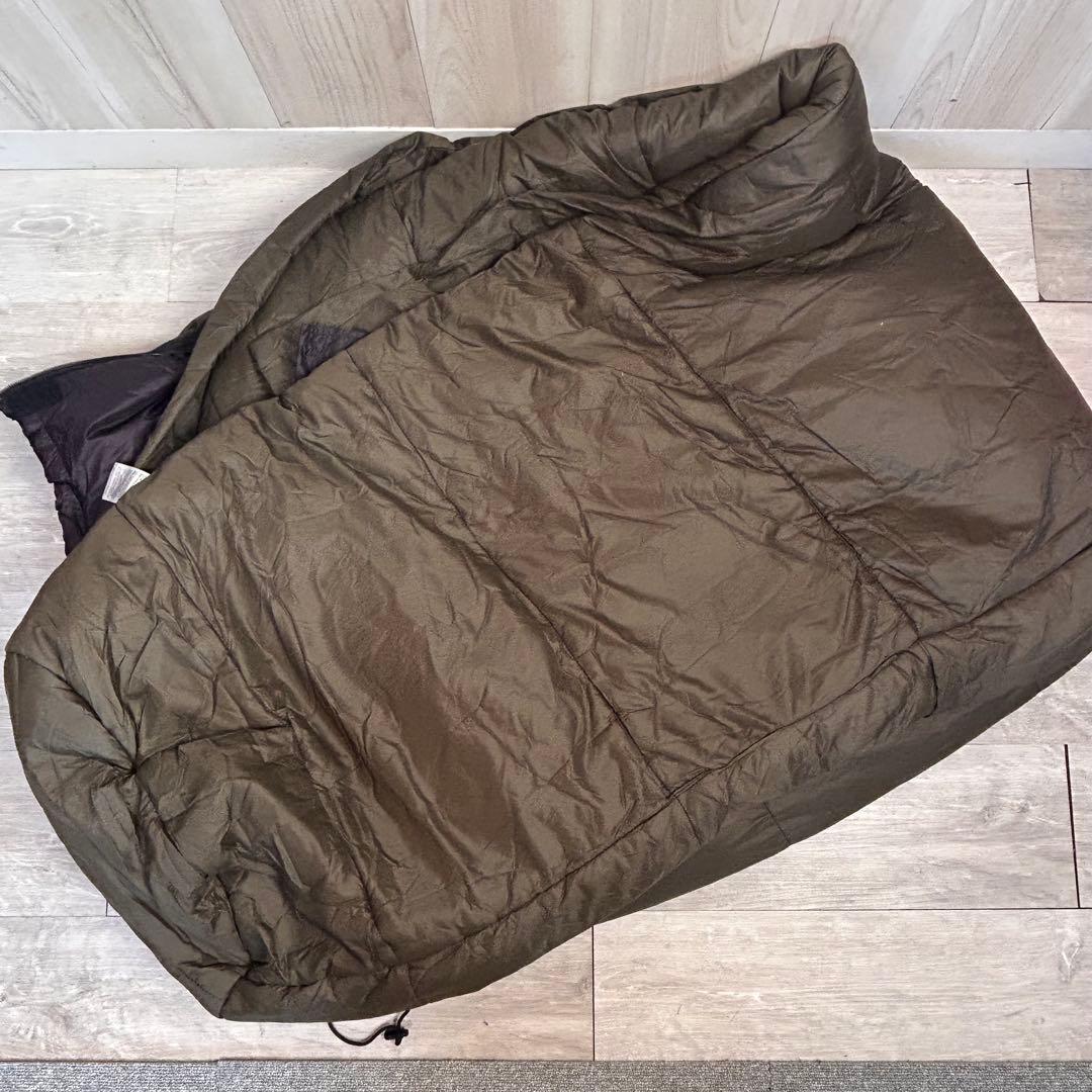 【寝袋】ナンガ VISIONPEAKS シュラフ ブラック カーキ　マミー型