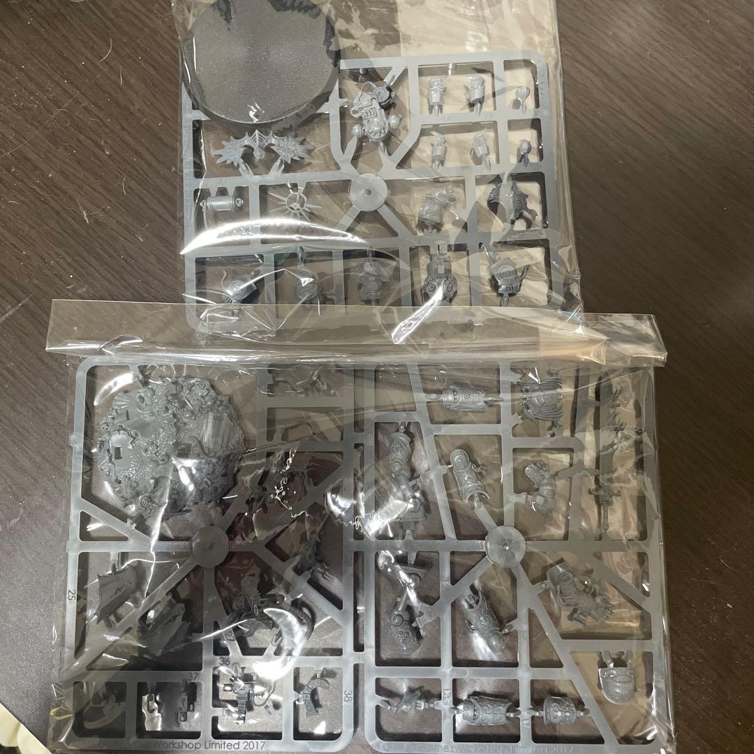 B*s様 Warhammer 40,000 79号80号(ロブート・グィリマン)