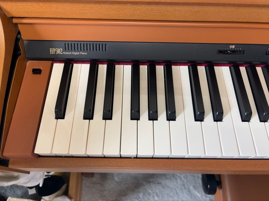 Roland 電子ピアノ HP302