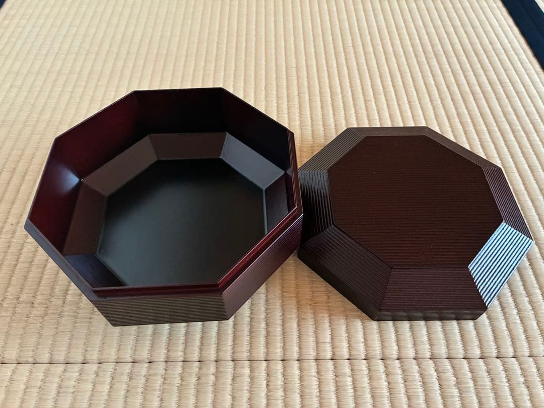 茶道具　表千家流『八角喰籠』一閑溜塗 二重菓子器