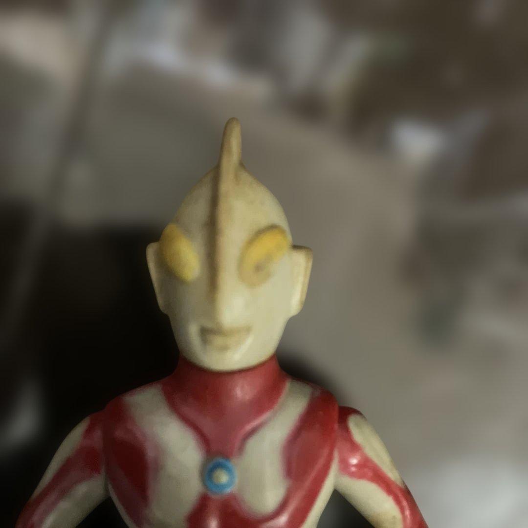 ブルマアク★ウルトラマン　ソフビ★凜々しい顔★全域可動可★劣化あるも光沢有