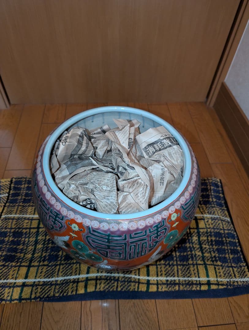 超骨董品、肥前火鉢、印鶴模様火鉢