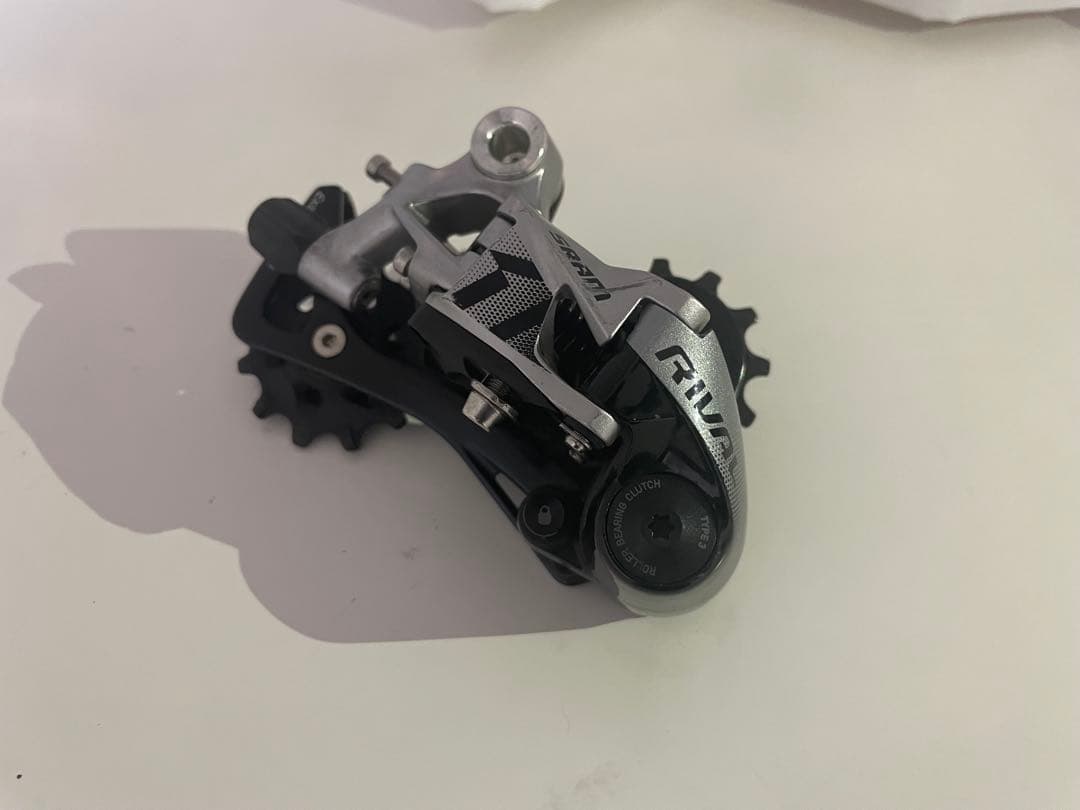 SRAM RIVAL 11s TRP SPYRE ブレーキセット