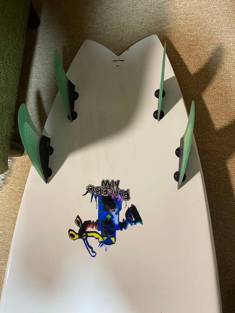 サーフボードショート