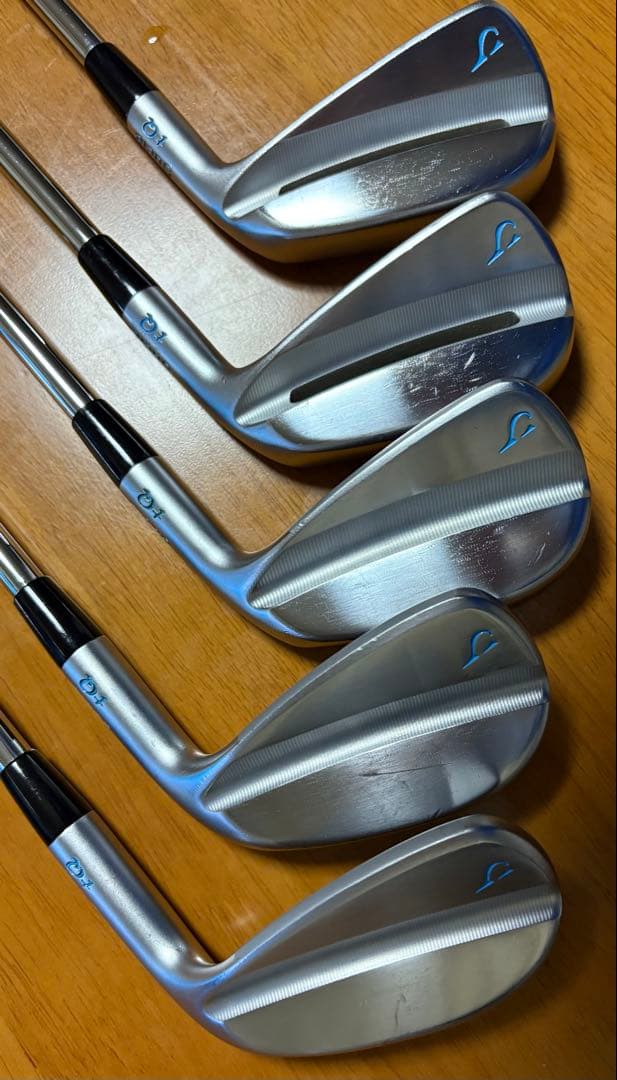 シ*ー様 美品）　jucie アイアン　6-P ダイナミックゴールドMID115