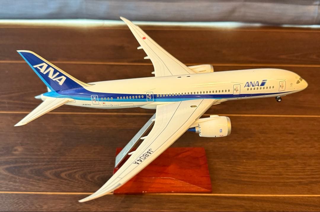 ANA 完成品 1/200 ボーイング787-8 ドリームライナーJA804A