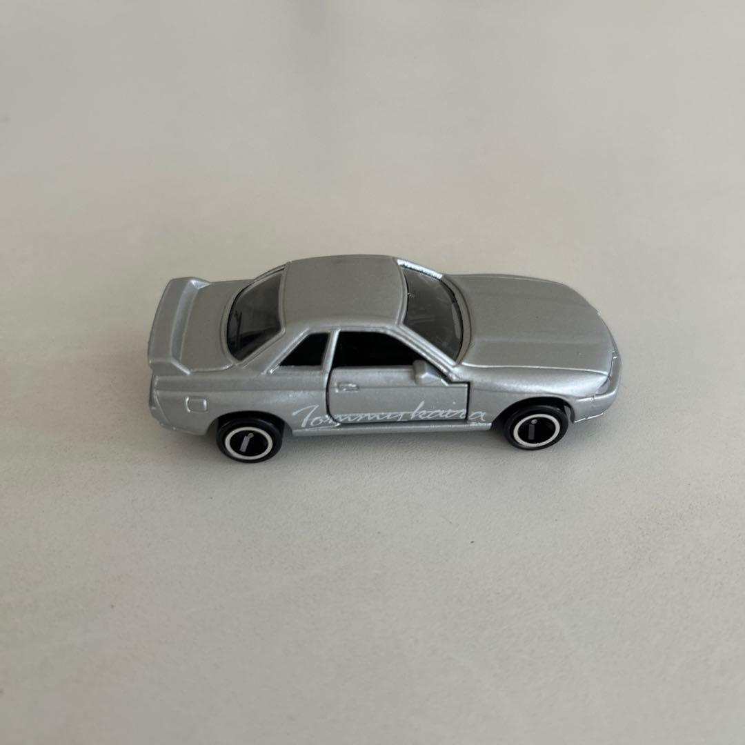 108. トミカ　日産スカイライン　GTR twin.coms No.001