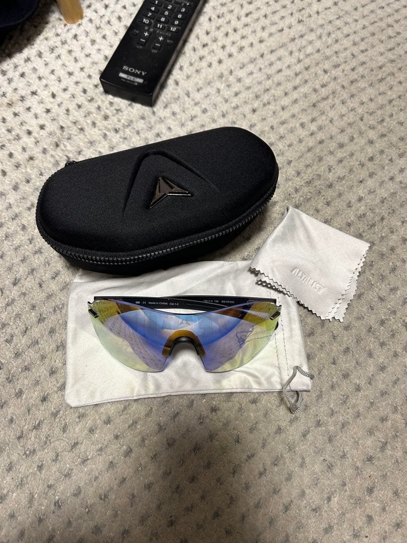 アルタリスト ALTALIST キソウ PRD カーボンテンプル 調光レンズ