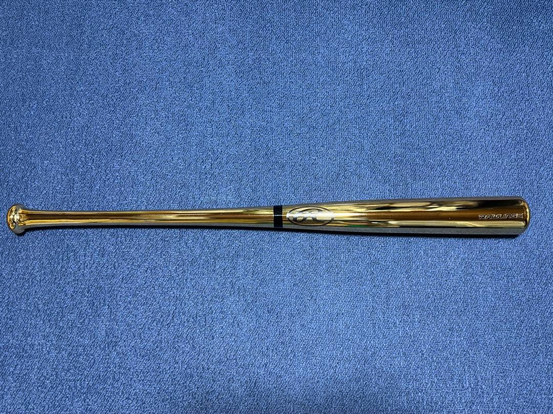 ローリングス 非売品のゴールドバットとシルバーバット 硬式木製バット2本セット