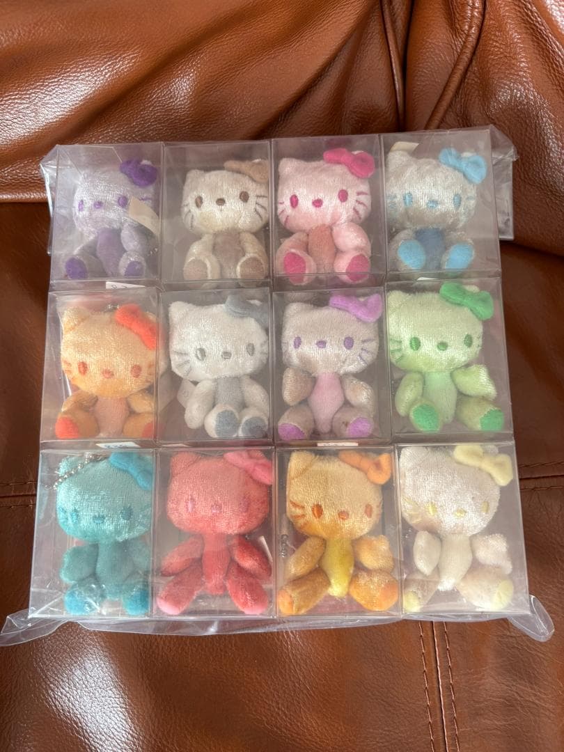 新品未開封　ハローキティ　QUESTINA マスコットぬいぐるみ全12点セット