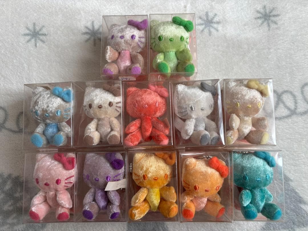 新品未開封　ハローキティ　QUESTINA マスコットぬいぐるみ全12点セット