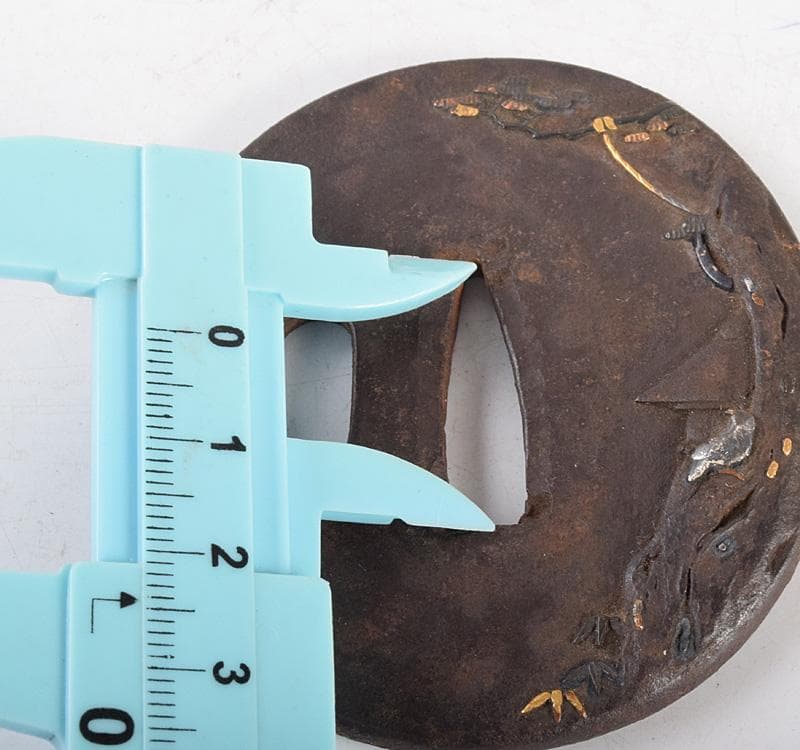 武具　刀装具　古鉄金銀象嵌　鍔　V　R4872