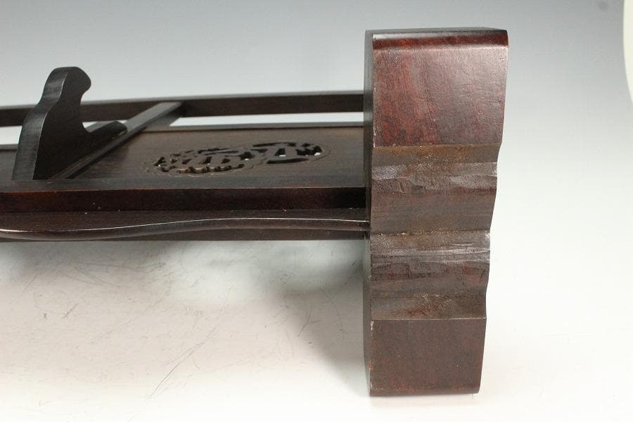 武具甲冑 刀掛 鍔紋透かし 木彫刻 時代物(K-YC460)