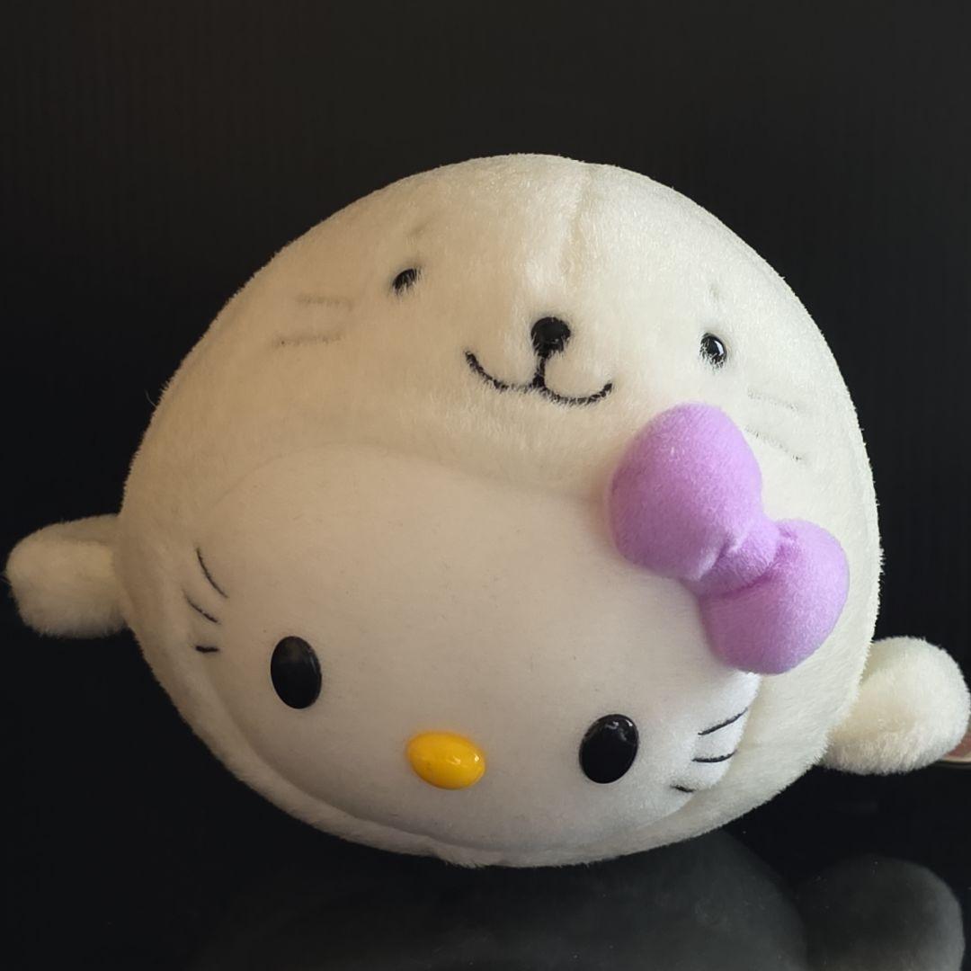 ハローキティ　あざらし　北海道　ぬいぐるみ　ご当地　限定　レトロ　レア　サンリオ