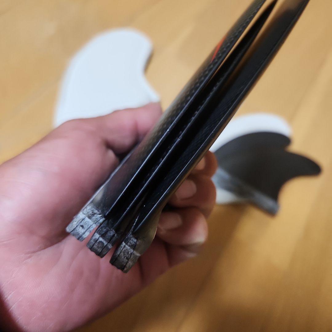 カーボンフィン　 トライ、クワッドフィンセット TERROR激安に！