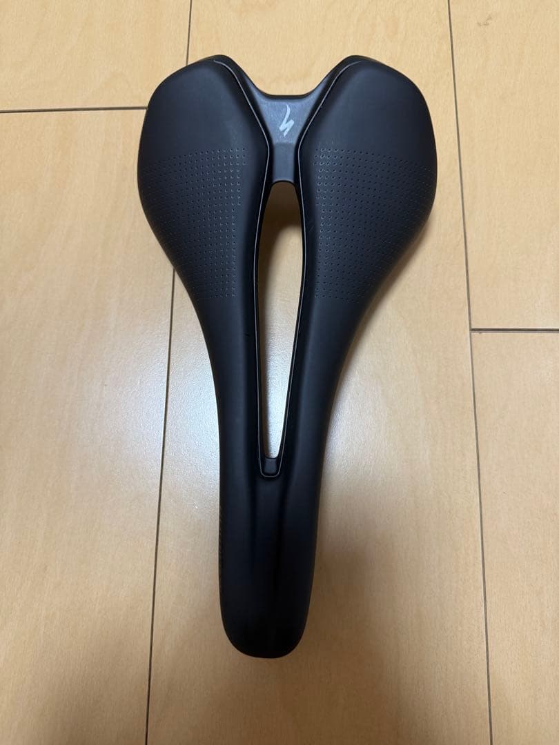 Specialized Romin evo サドル ブラック