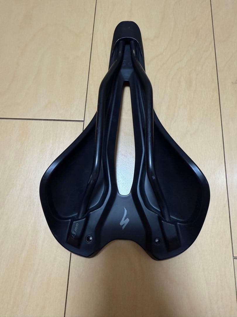 Specialized Romin evo サドル ブラック