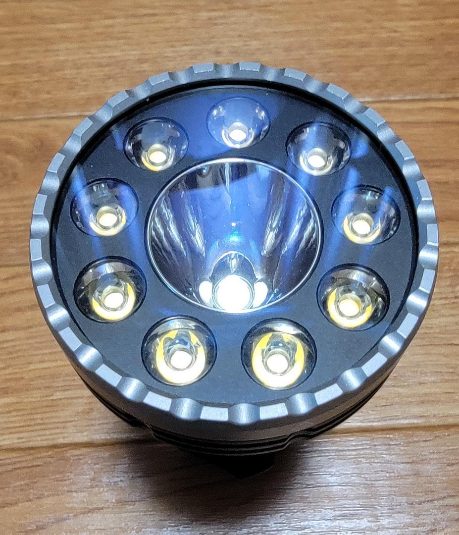 ACEBEAM X10 懐中電灯 7000ルーメン