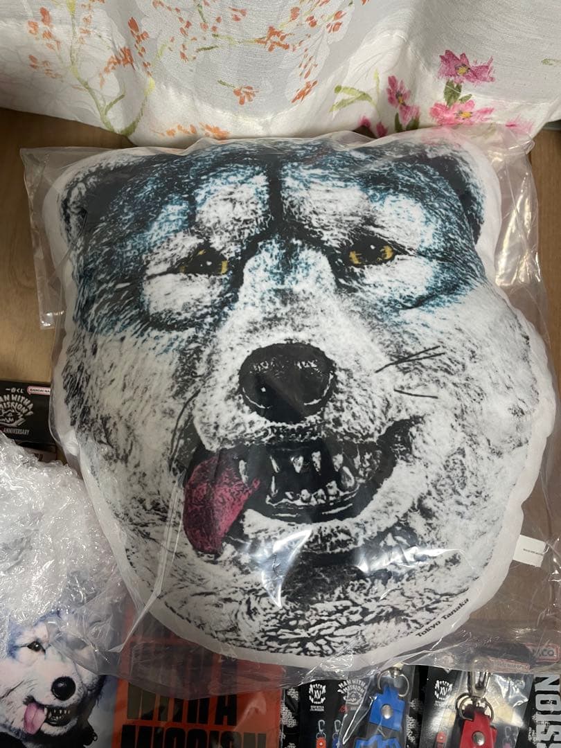 マンウィズ　一番くじ　Tokyo Tanaka フェイスクッション　マグネット