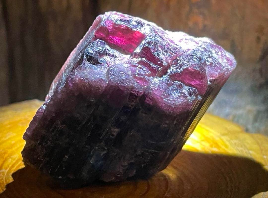 トルマリン原石　ルベライト原石　巨大