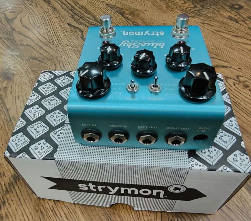 strymon blueSky 箱、取説、アダプター付き