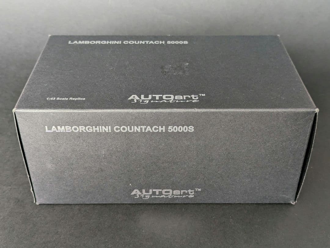 オートアート 1/43 ランボルギーニ カウンタック 5000S レッド