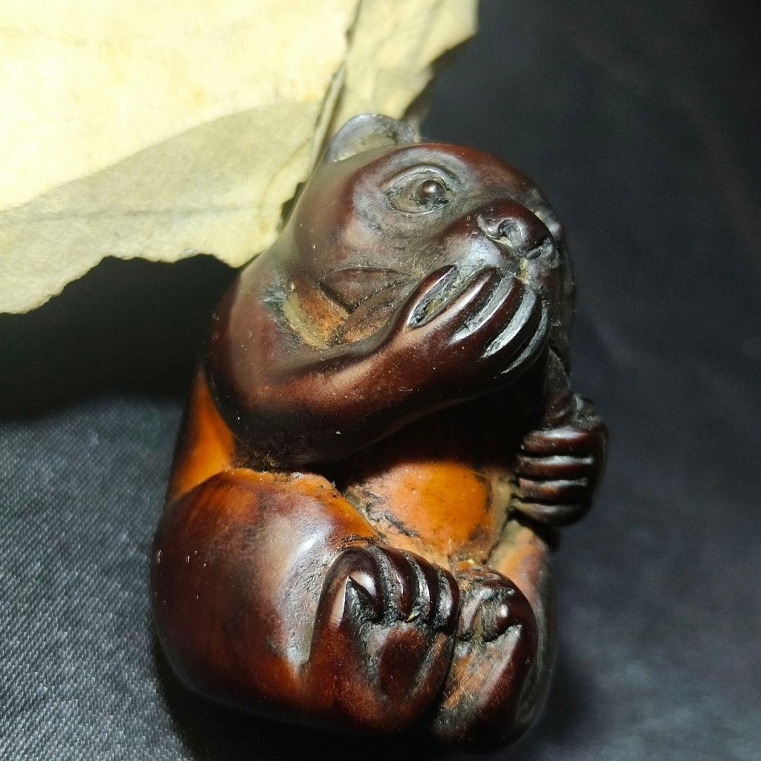 江戸骨董 木彫り根付 熊クマ 手作り 無銘 時代物 旧家蔵出し 蒐集家放出美品