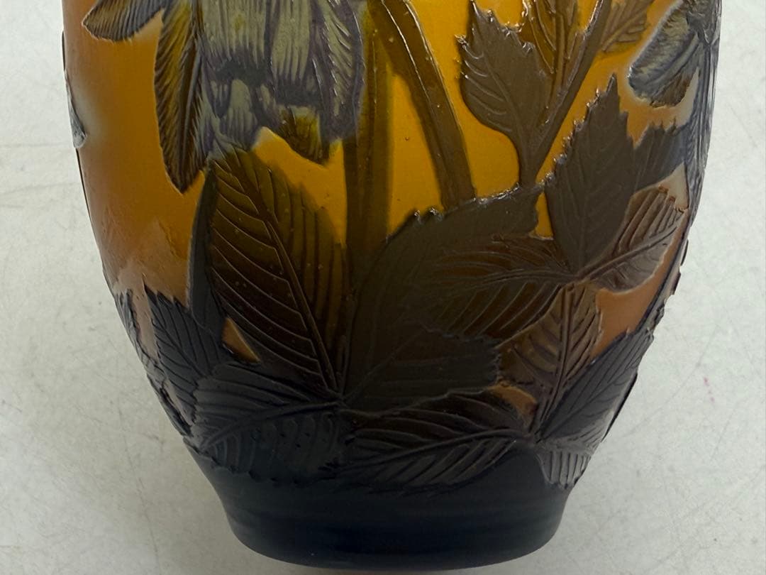 エミールガレ　フクシアの花紋瓶　高さ約14.1cm 送料込み251202