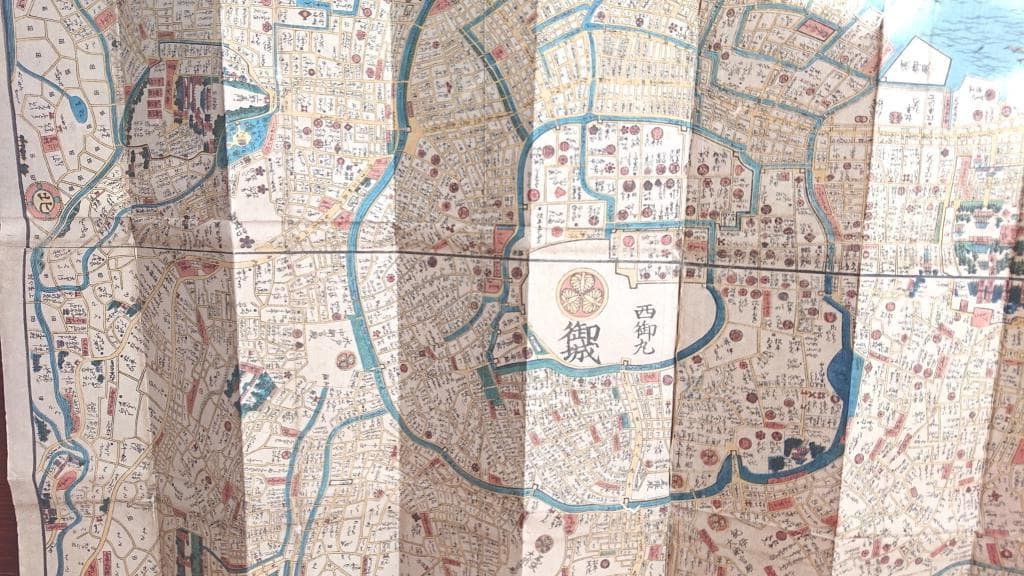 16　天保改正御江戸大絵図　弘化2年改正　高井蘭山　岡田屋嘉七　木版色摺