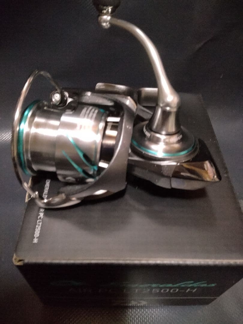Daiwa AIR PC LT2500-H スピニングリール