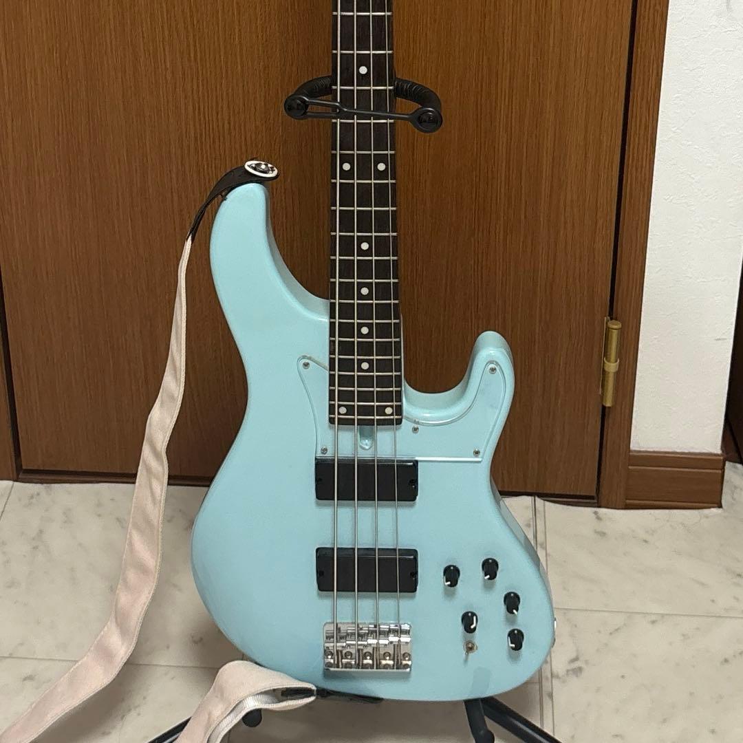 Bacchus TF4-PLD SOB-MH 水色 エレキ ベース