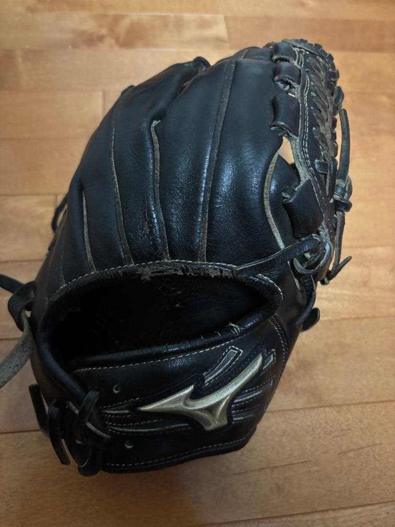 硬式用グラブ