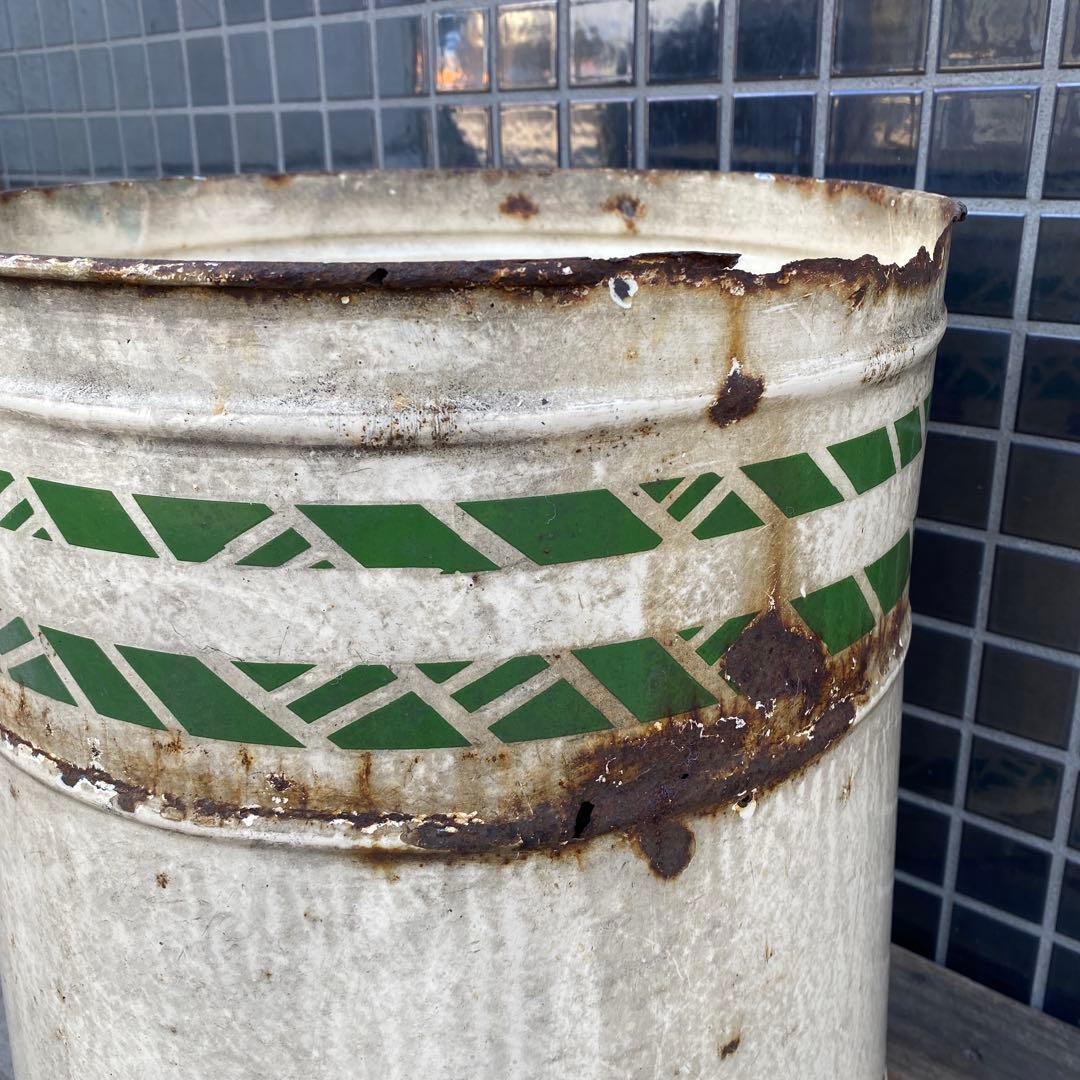 昭和レトロ マルキみそ ホーロー缶 古道具 骨董品 インテリア