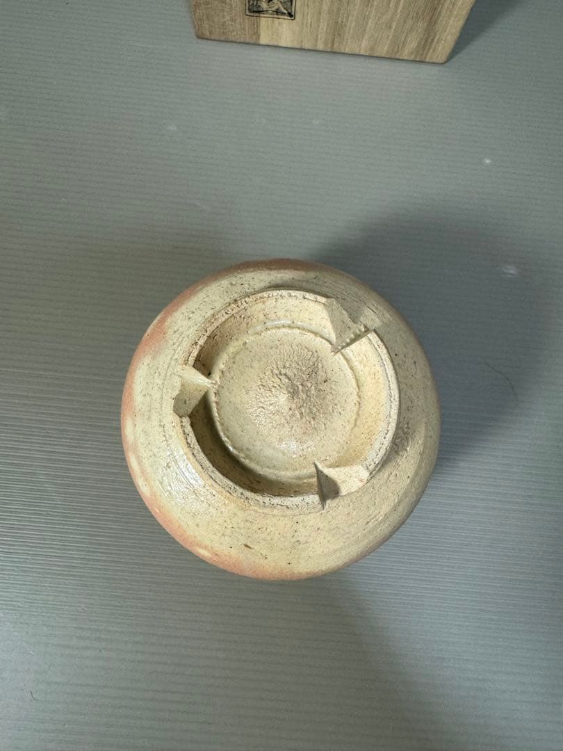 2311 清和窯　立鶴文　筒茶碗