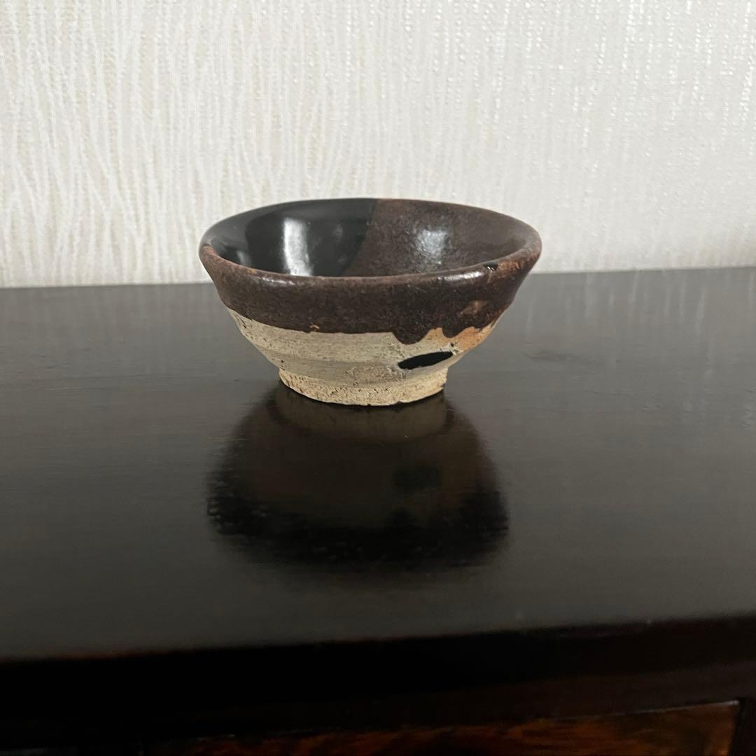 美濃鉄釉盃　江戸時代