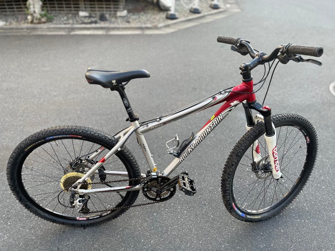Rocky mountainマウンテンバイク 26インチ 引き取り限定 東京