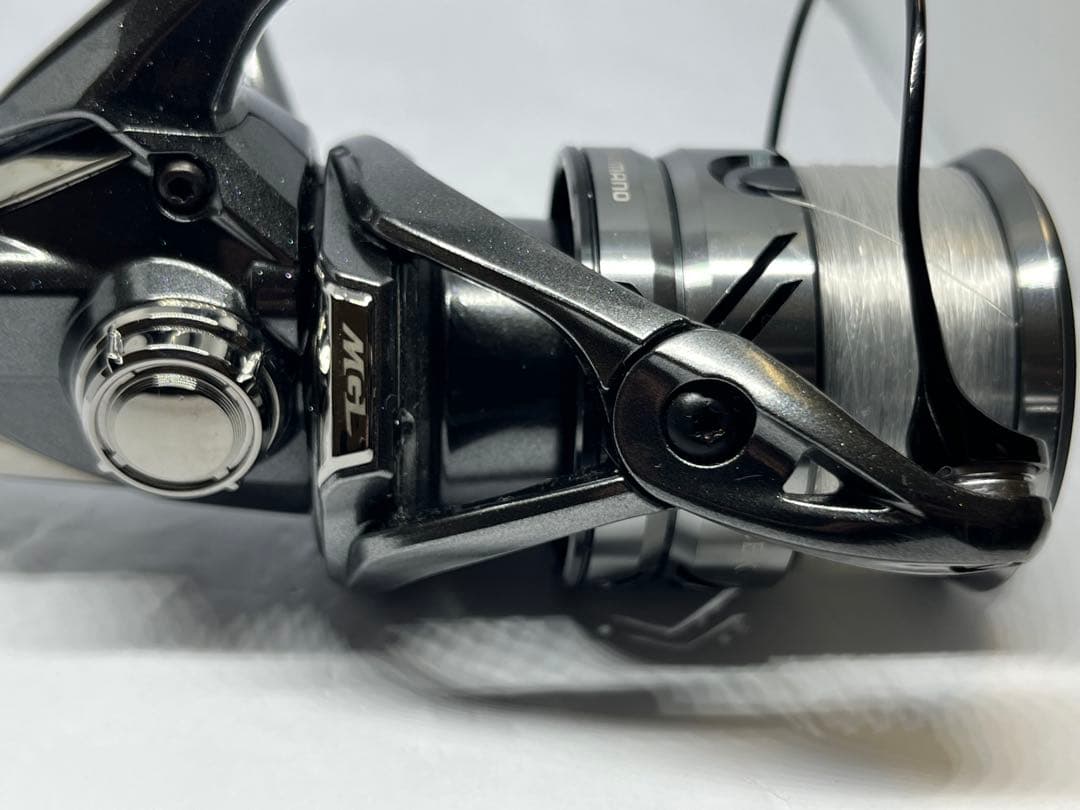 シマノSHIMANO スピニングリール 21コンプレックス XR 2500 F6