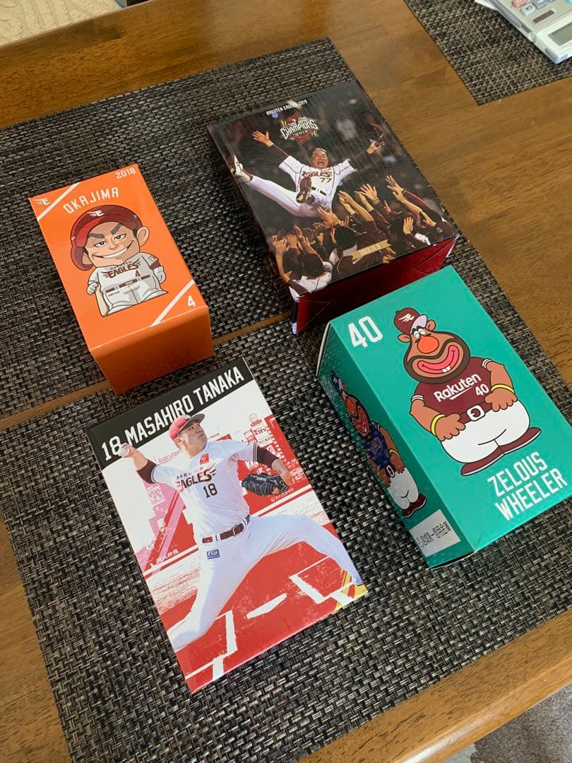 楽天イーグルス　フィギュア4種　2013年優勝胴上/田中将大/岡島豪郎/ウィラー