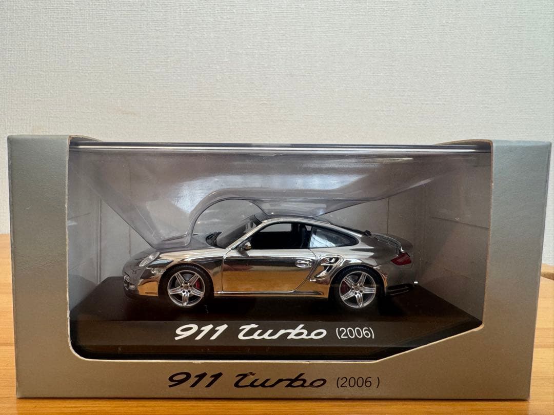 【MINICHAMPS】※難あり限定2006台Porsche911 turbo