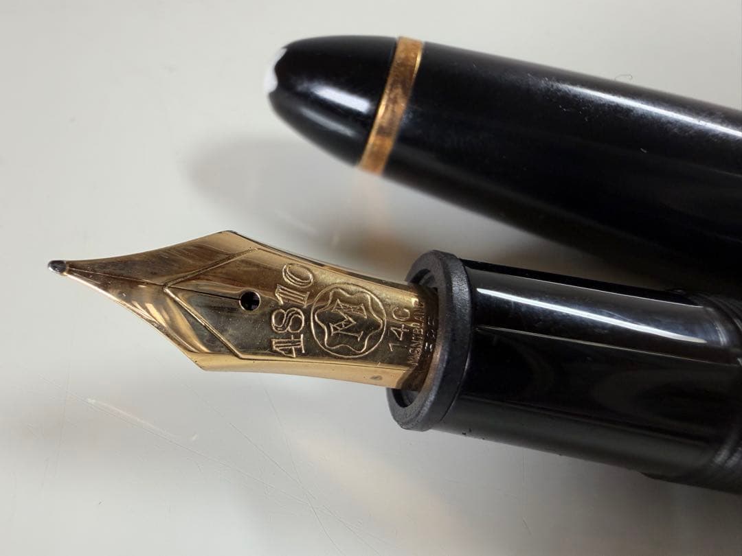 kK/9.9/15 モンブラン　14C 4810 万年筆