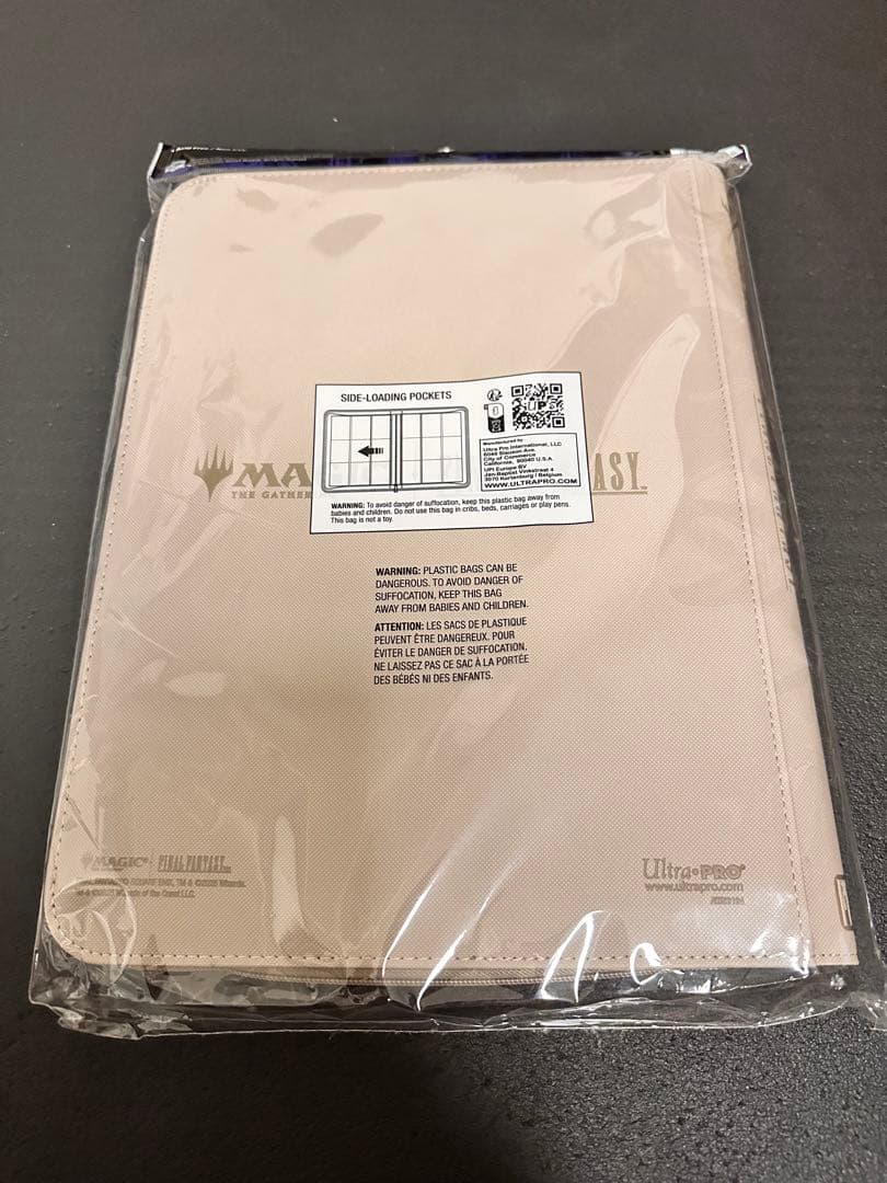 即日発送 新品 ウルトラプロ FF7 クラウド 9ポケットPRO バインダー