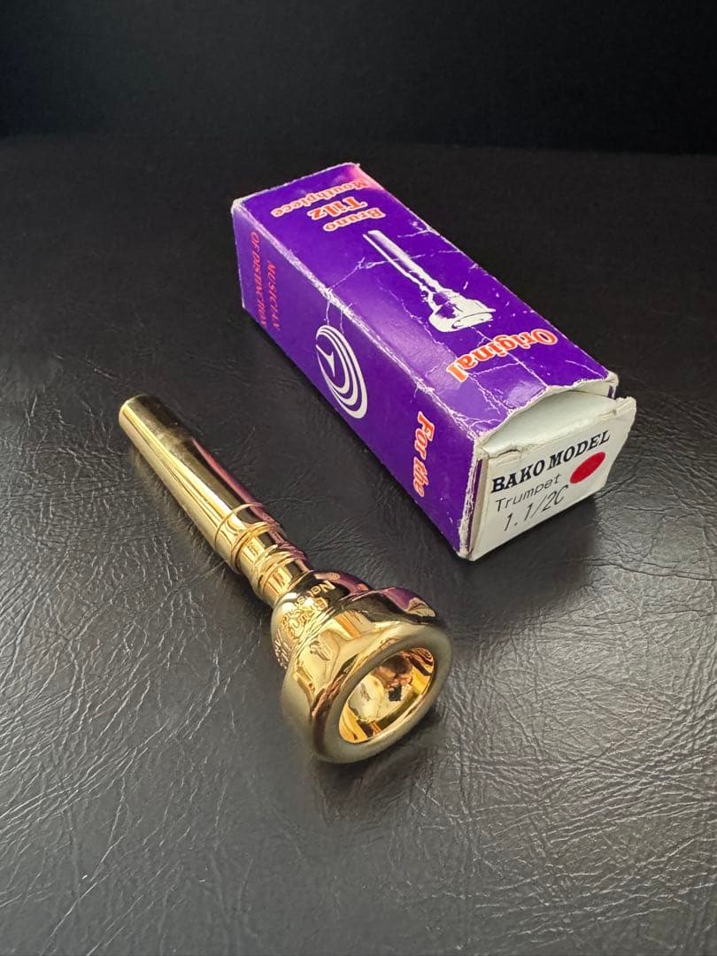 Tilz トランペットマウスピース 1 1/2c ゴールド