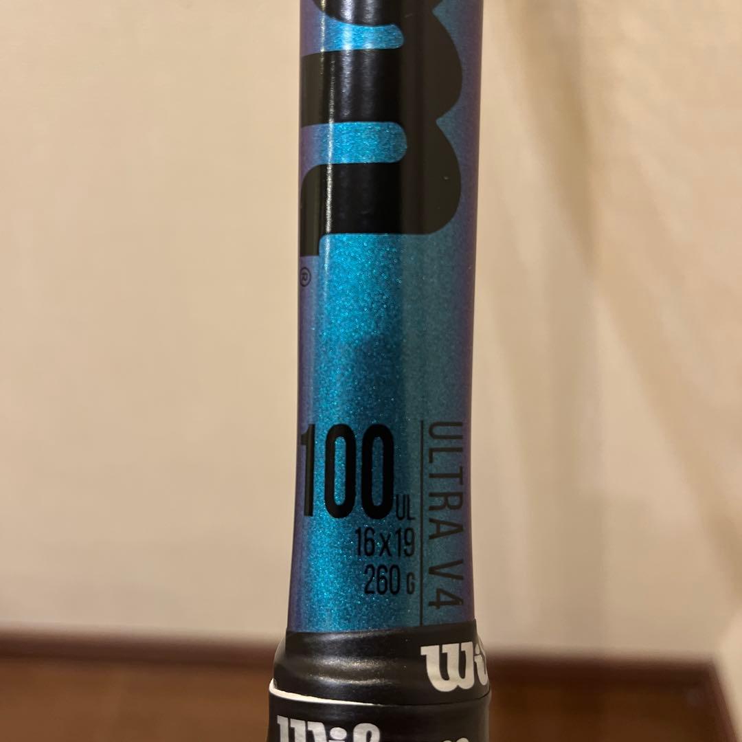 Wilson Ultra 100UL V4 ラケット