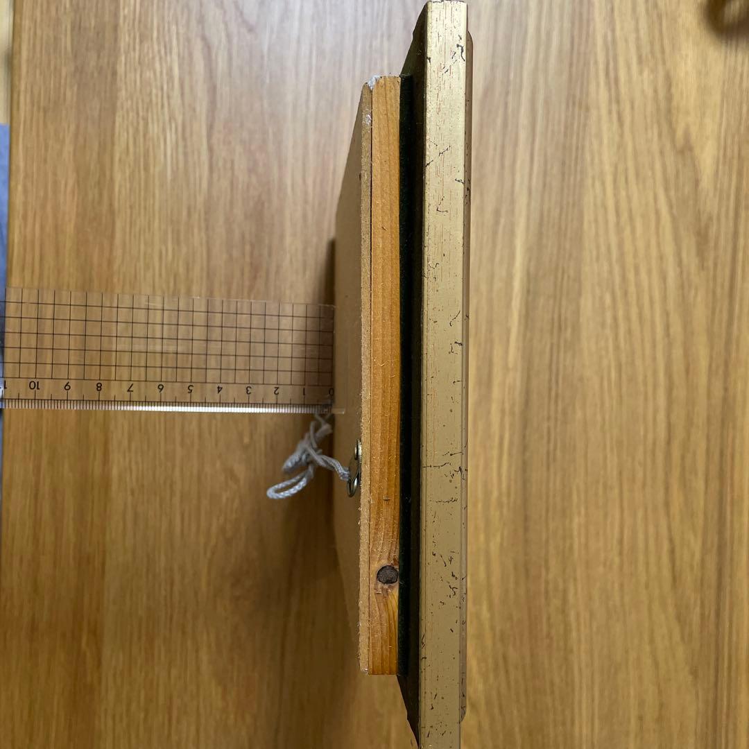 立体的コラージュアート 金色フレーム