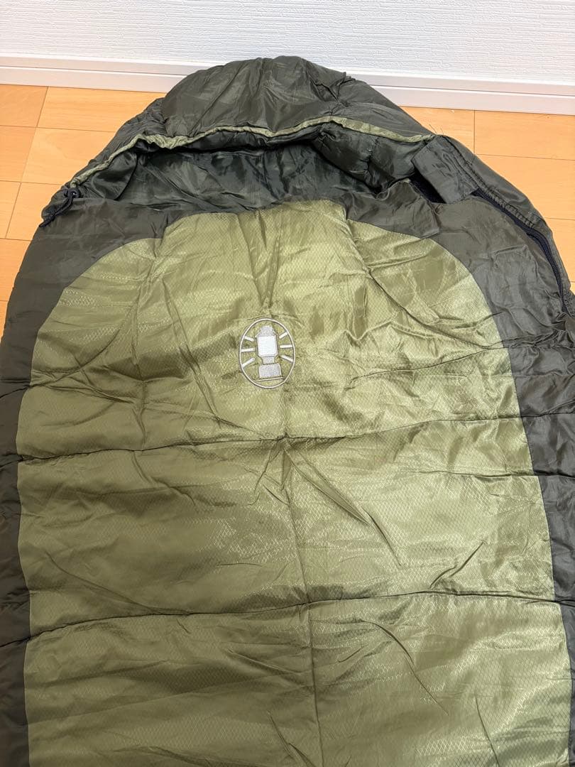 紅茶　コールマン寝袋