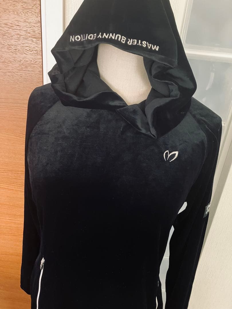 ⭐️ほぼ新品⭐️マスターバニー ベロア パーカーワンピース フーディ 黒